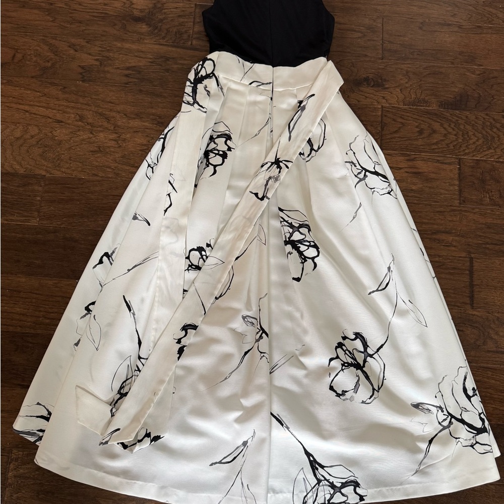 Elegant Black and White Floral Skirt